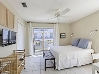 Three Bedroom Mirimar Beach House Vacation Rental